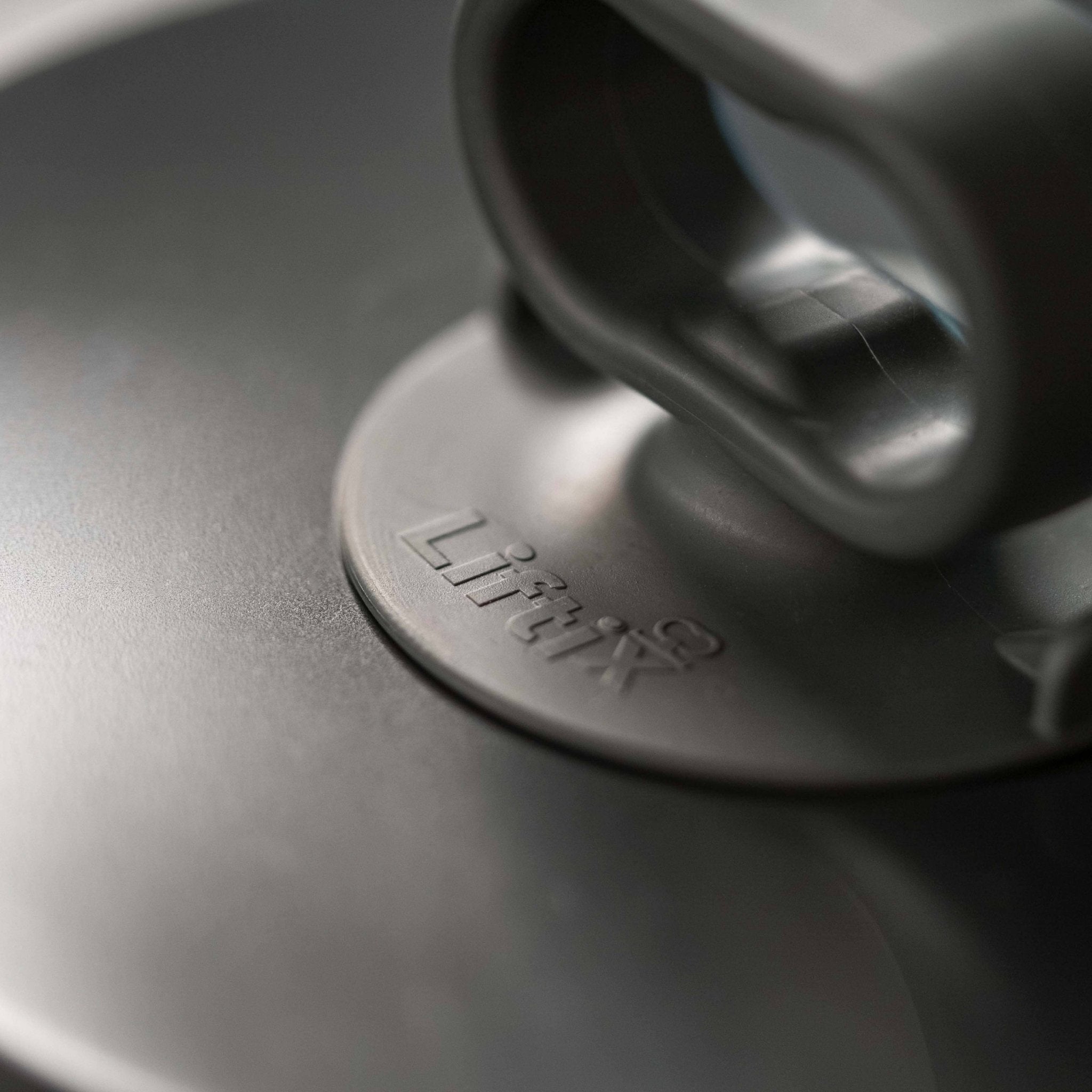 Liftix® | Saugnapf - Griff für Varoma - Deckel & Dampfgaraufsatz - Deckel Monsieur Cuisine - Wundermix GmbH